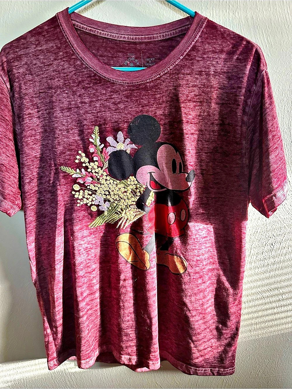 Disney Mickey Mouse Graphic Tee in Purple Medium Like New